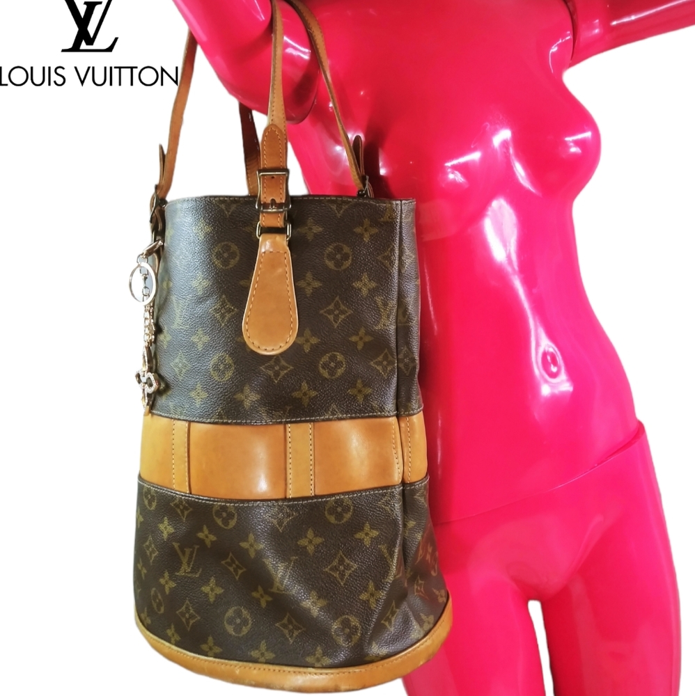 🦄👜🦄LOUIS VUITTON  BUCKET GM LARGE AUTH🦄👜🦄
